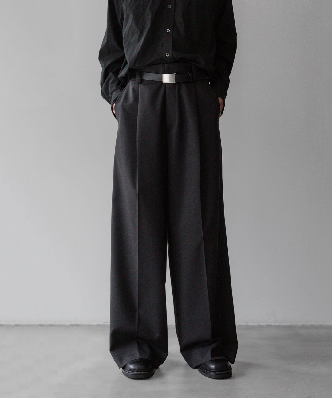 ssstein シュタインのEXTRA WIDE TROUSERS のDARK CHARCOAL公式通販サイトsession福岡セレクトショップ