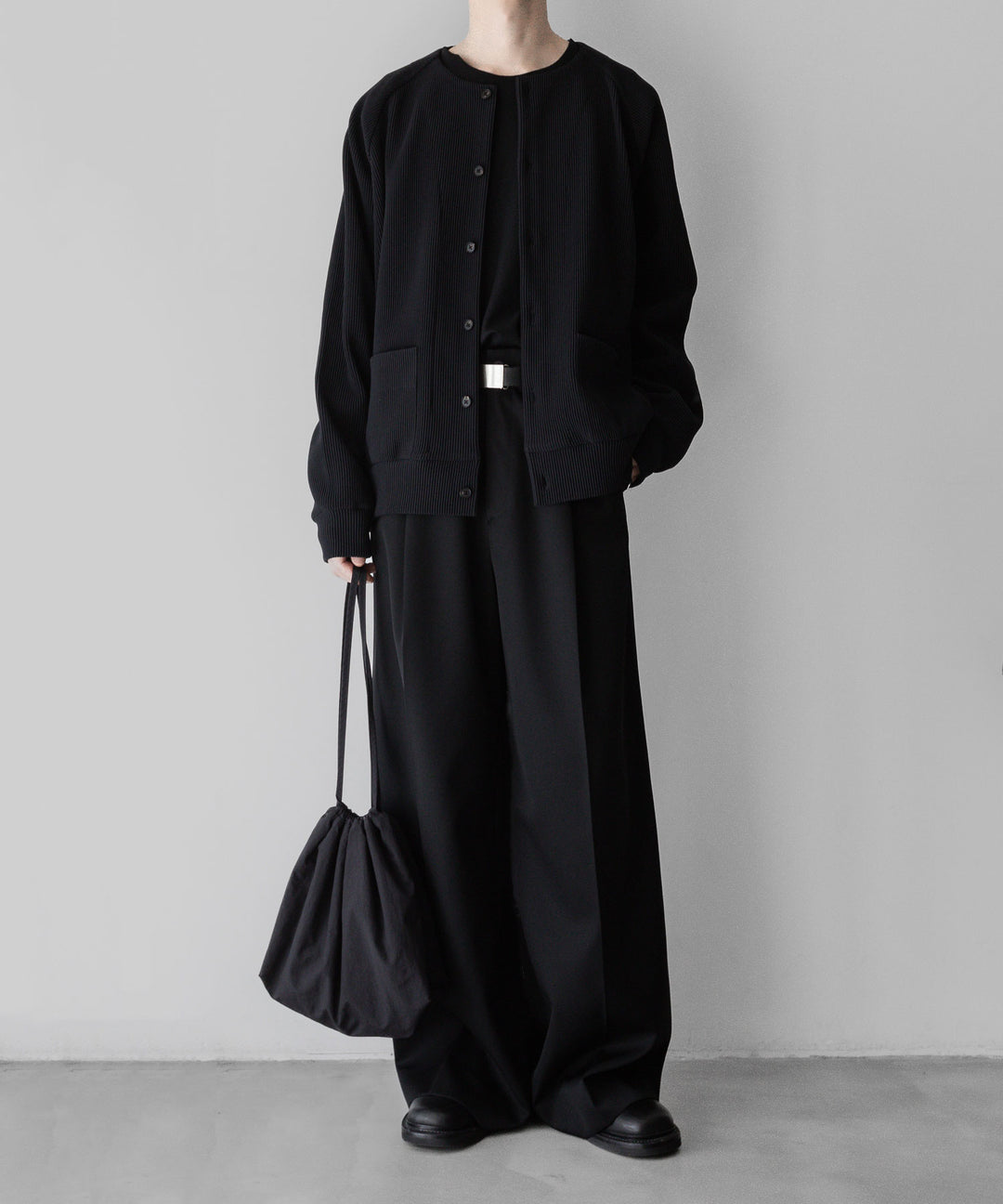 【stein】ssstein シュタインのGRADATION PLEATS CARDIGANのBLACK　 公式通販サイトsession福岡セレクトショップ