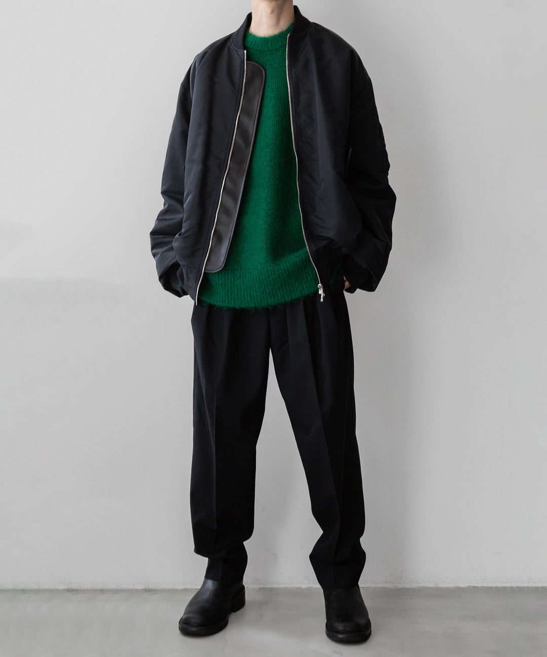 stein(シュタイン)の23AWコレクションOVERSIZED FLIGHT JACKETのBLACK