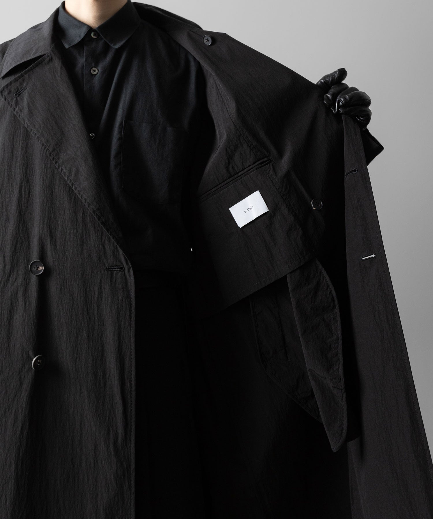 ssstein(シュタイン)のWINDPROOF NYLON DOUBLE BREASTED COAT - BLACK 公式通販サイトsession福岡セレクトショップ