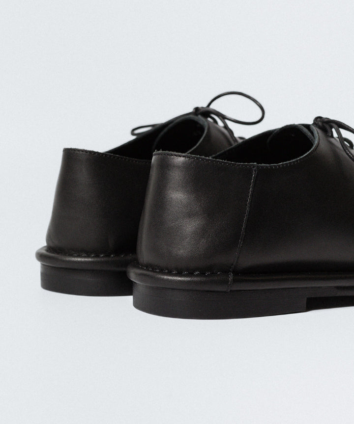 ATTACHMENT アタッチメントのCOW LEATHER BABOUCHE - BLACKの公式通販サイトsession福岡セレクトショップ