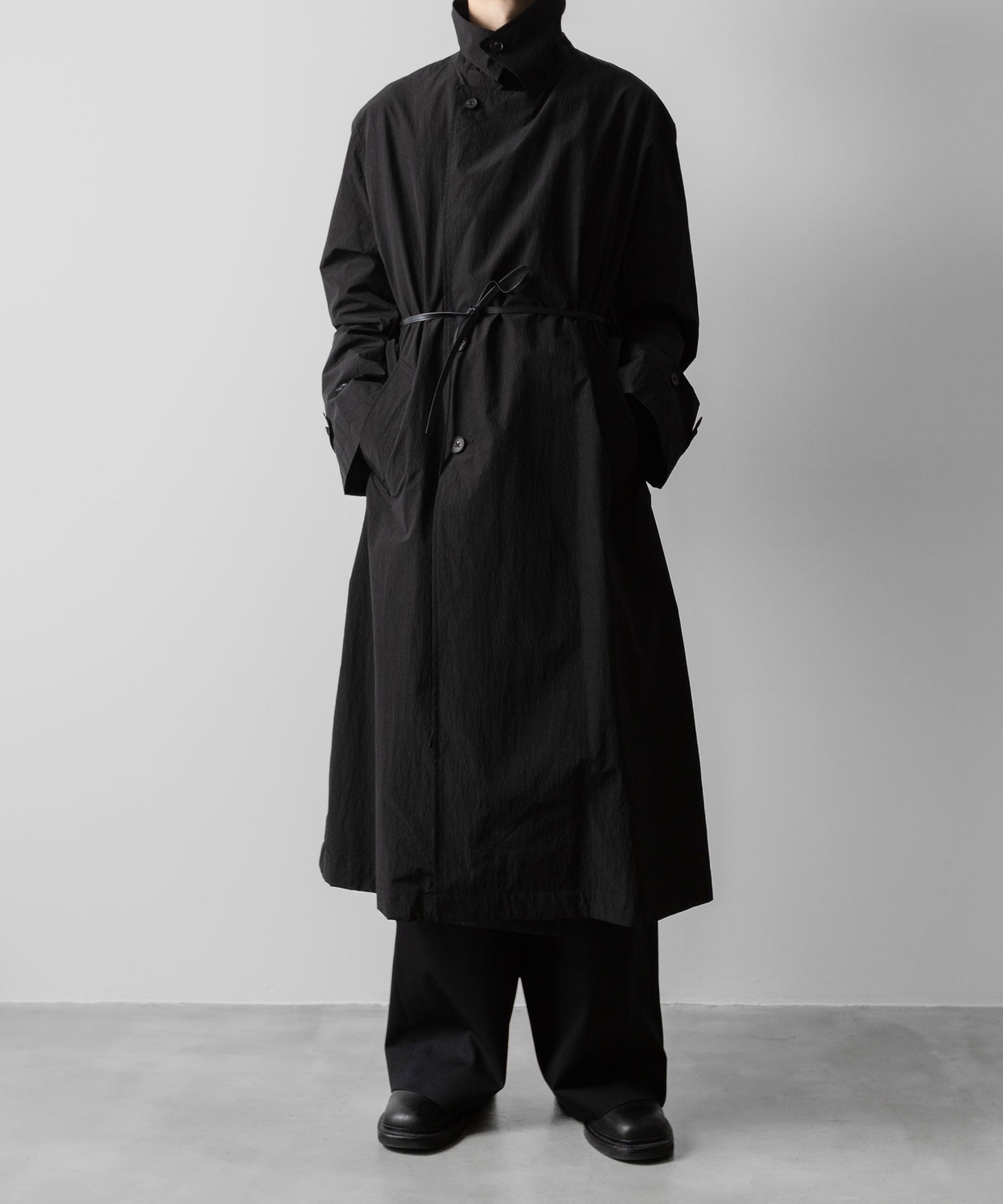 ssstein(シュタイン)のWINDPROOF NYLON DOUBLE BREASTED COAT - BLACK 公式通販サイトsession福岡セレクトショップ