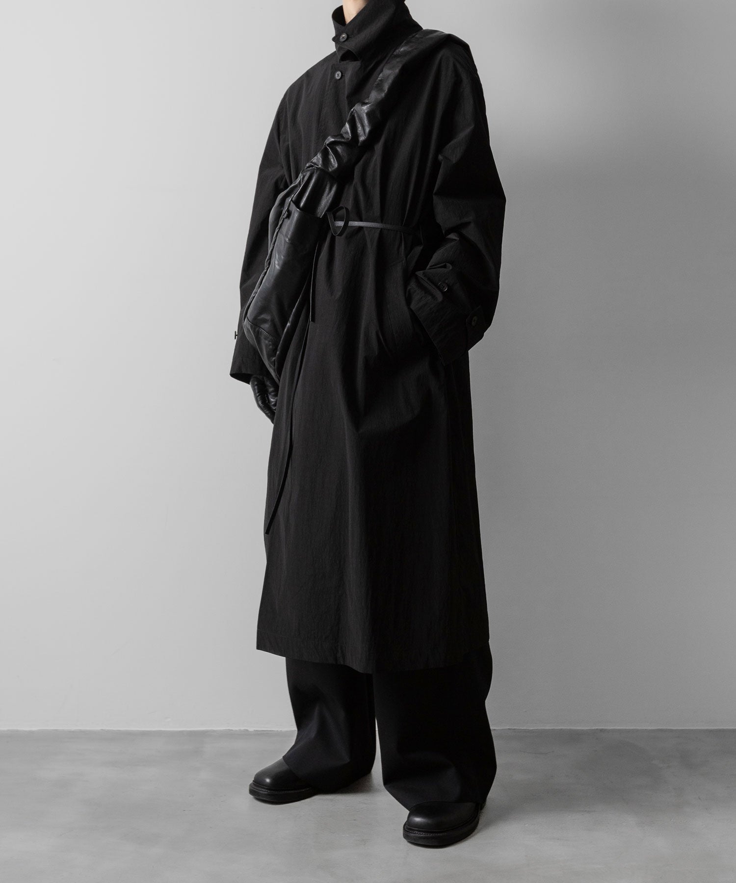 ssstein(シュタイン)のWINDPROOF NYLON DOUBLE BREASTED COAT - BLACK 公式通販サイトsession福岡セレクトショップ