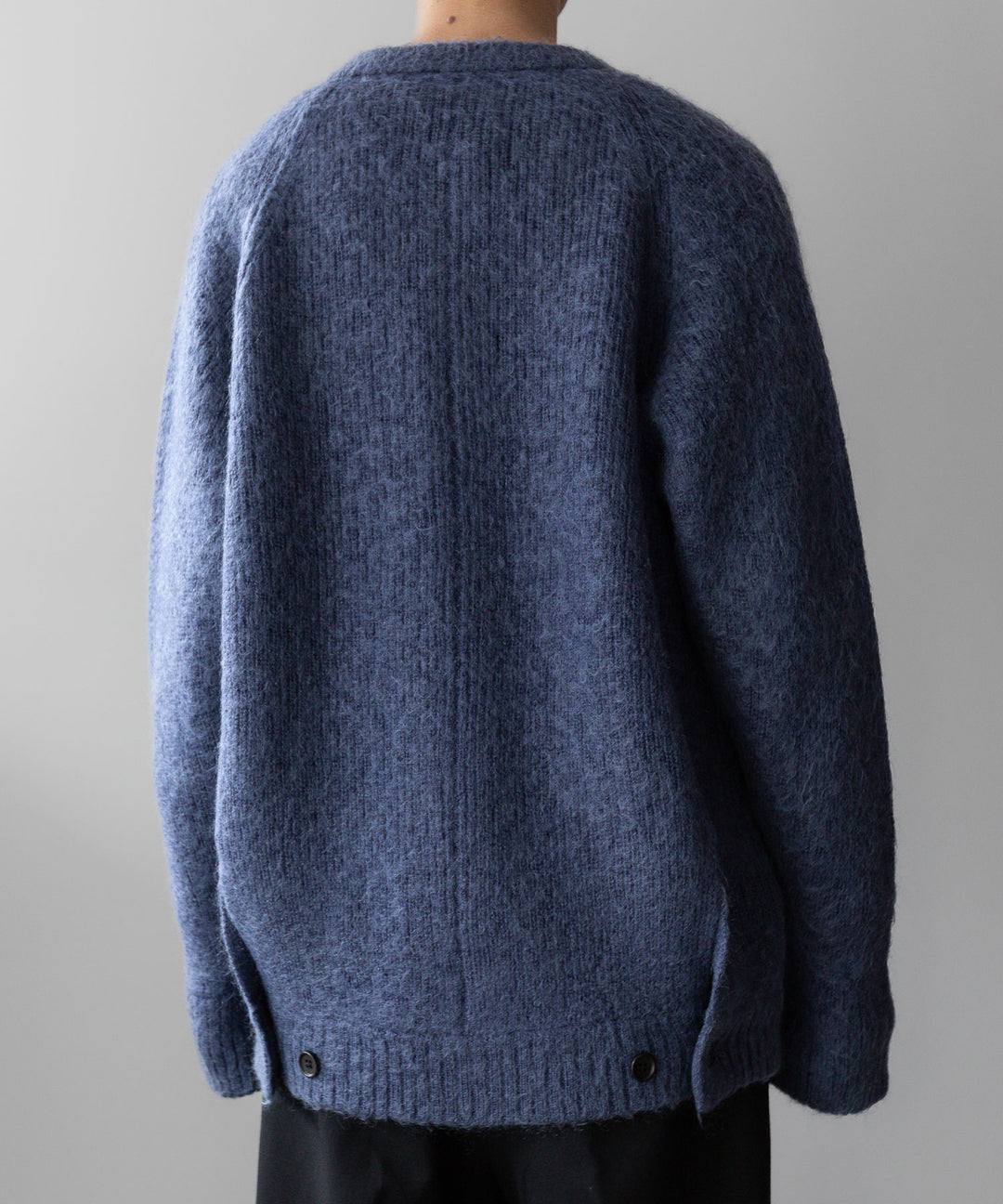 stein(シュタイン)の23AWコレクションKID MOHAIR KNIT CARDIGANのBLUE GREY