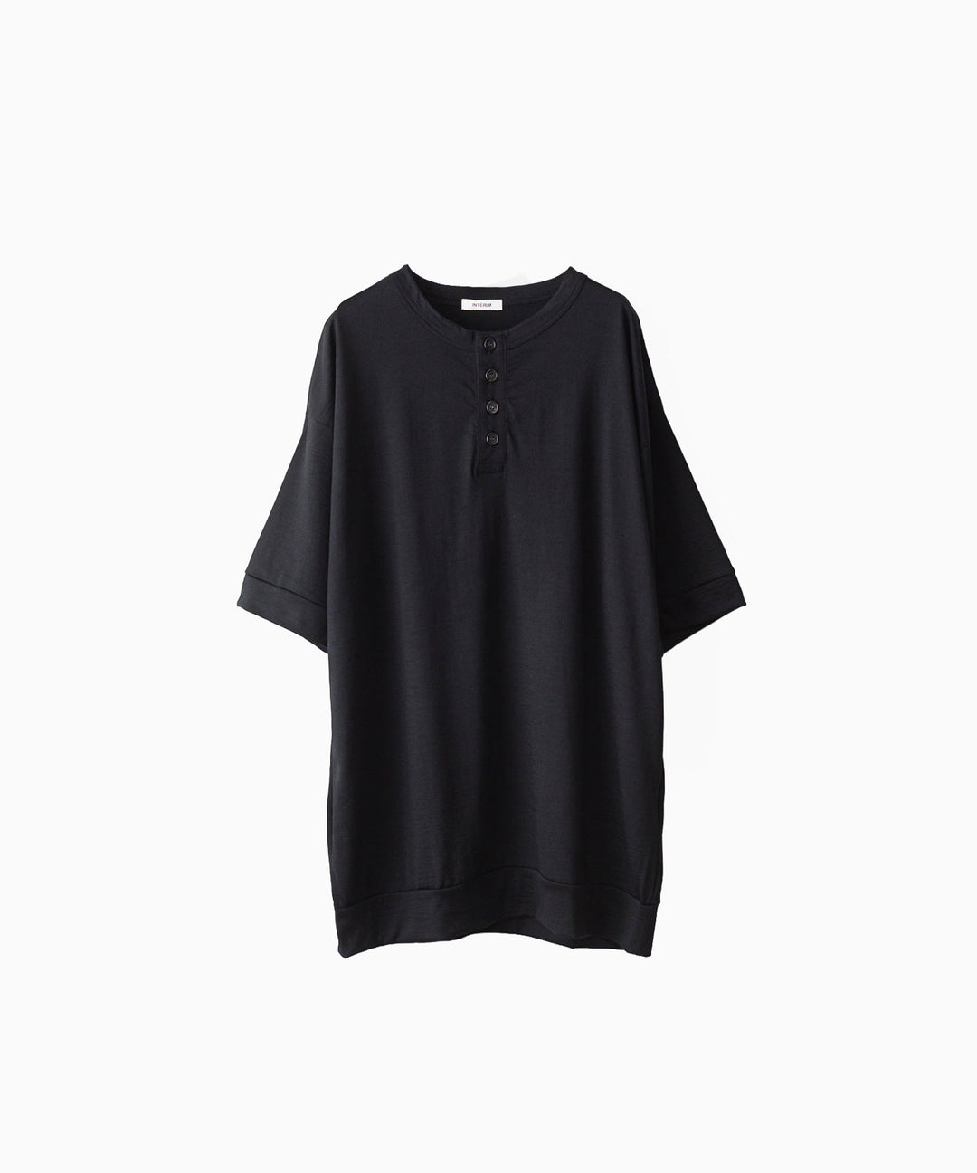 【INTÉRIM】 EXTRA FINE MERINO WOOL JERSEY HENRY OVER S/S TEE - BLACK