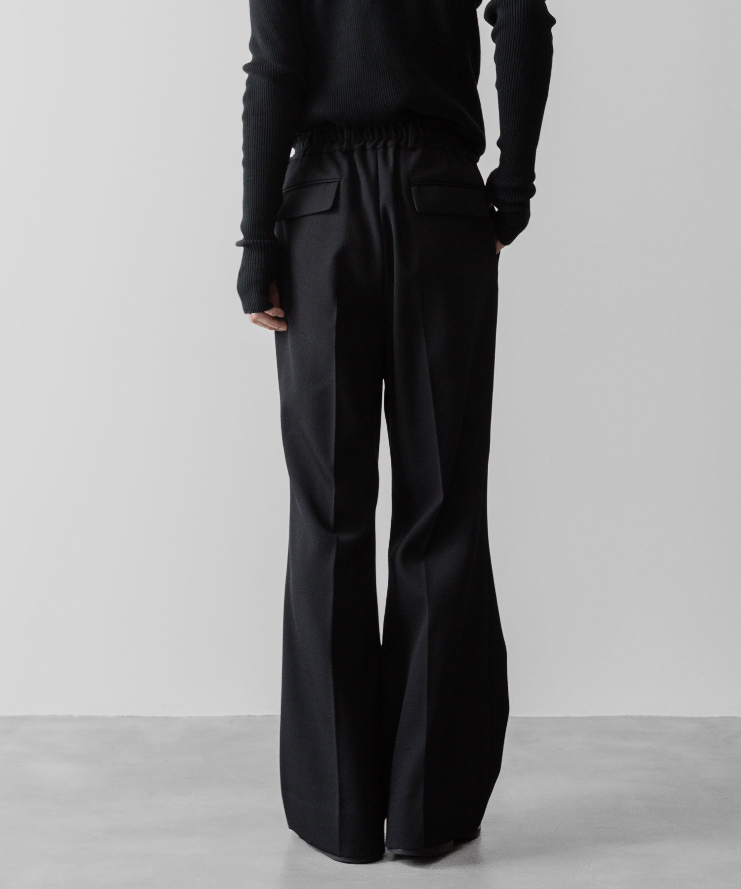 SUBLATIONS サブレーションズのHEAVY WOOL GABARDINE FLARE EASY TROUSERS - BLACKの公式通販サイトsession福岡セレクトショップ