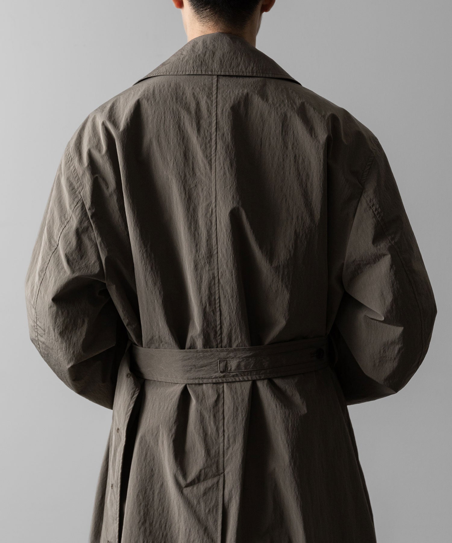 ssstein(シュタイン)のWINDPROOF NYLON DOUBLE BREASTED COAT - TAUPE 公式通販サイトsession福岡セレクトショップ