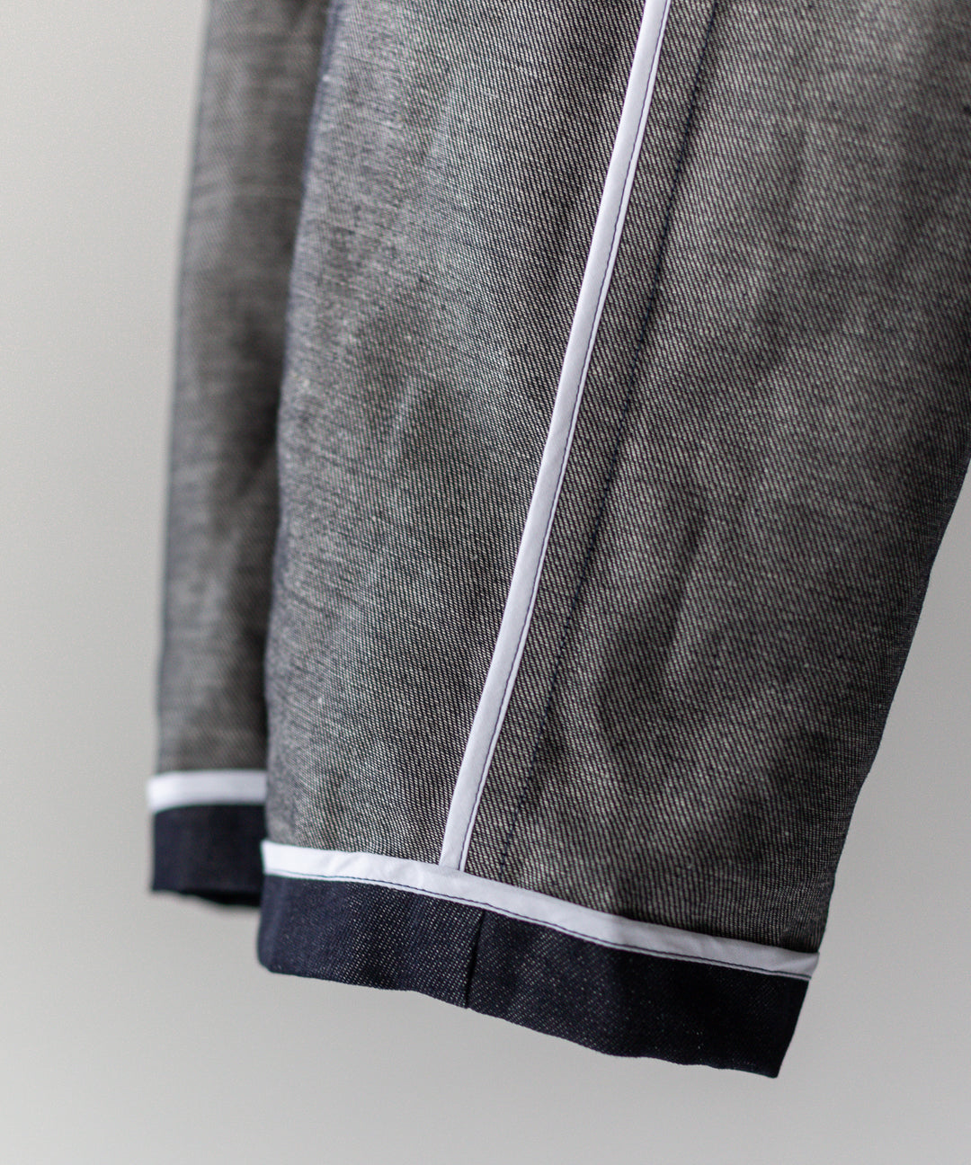 INTÉRIM - インテリムのLINEN DENIM TAPERED EASY PANTS - NAVY公式通販サイトsession福岡セレクトショップ