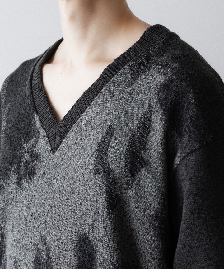 SUBLATIONS サブレーションズの26SSのANIMAL JACQUARD V-NECK KNIの公式通販サイトsession福岡セレクトショップ