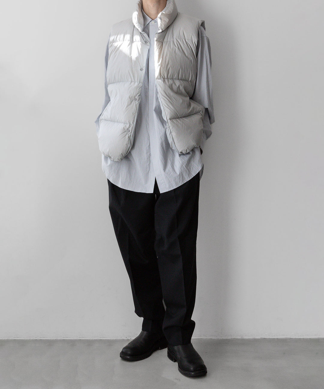 【stein】シュタイン 23AW DOWN PADDED VEST - OFF GREY sessionセッション福岡セレクトショップ 公式通販サイト