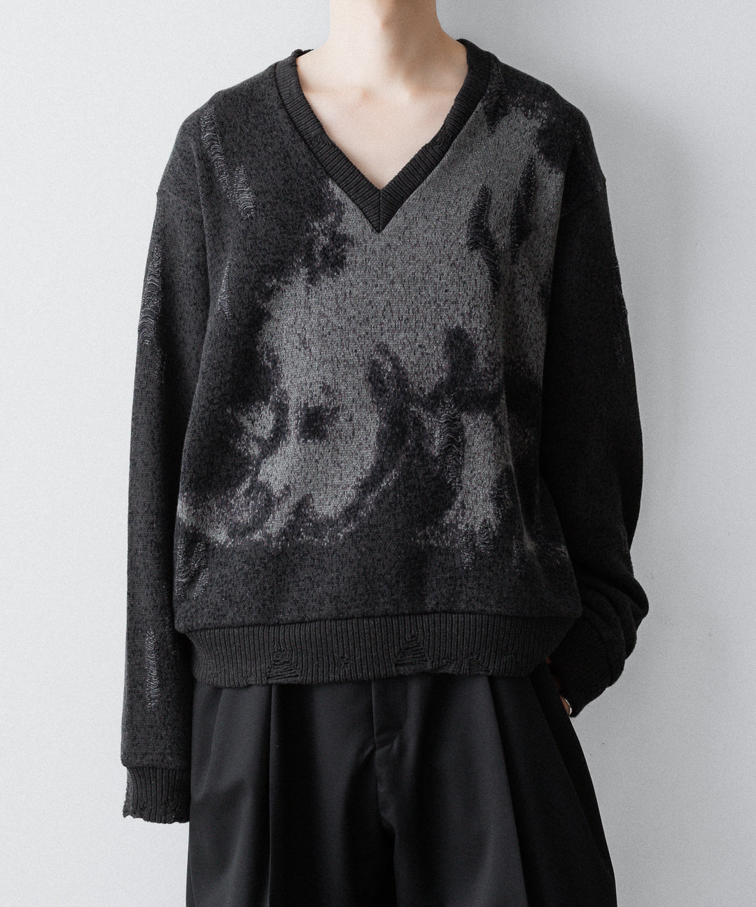 SUBLATIONS サブレーションズの26SSのANIMAL JACQUARD V-NECK KNITの公式通販サイトsession福岡セレクトショップ