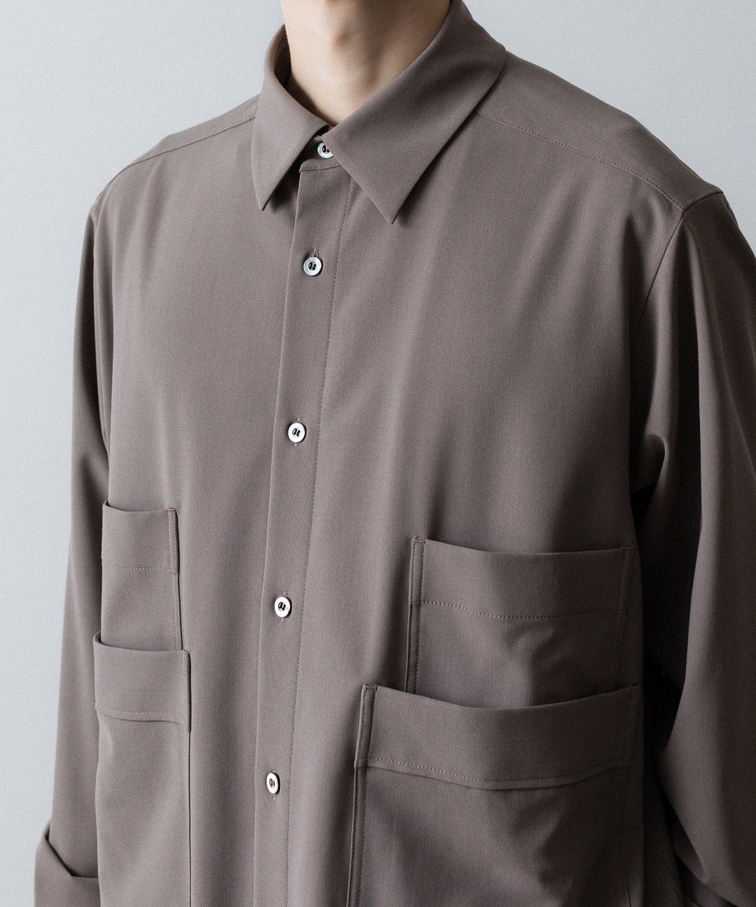 UJOH - ウジョーの4 POCKETS SHIRTのTAUPE 公式通販サイトsession福岡セレクトショップ 