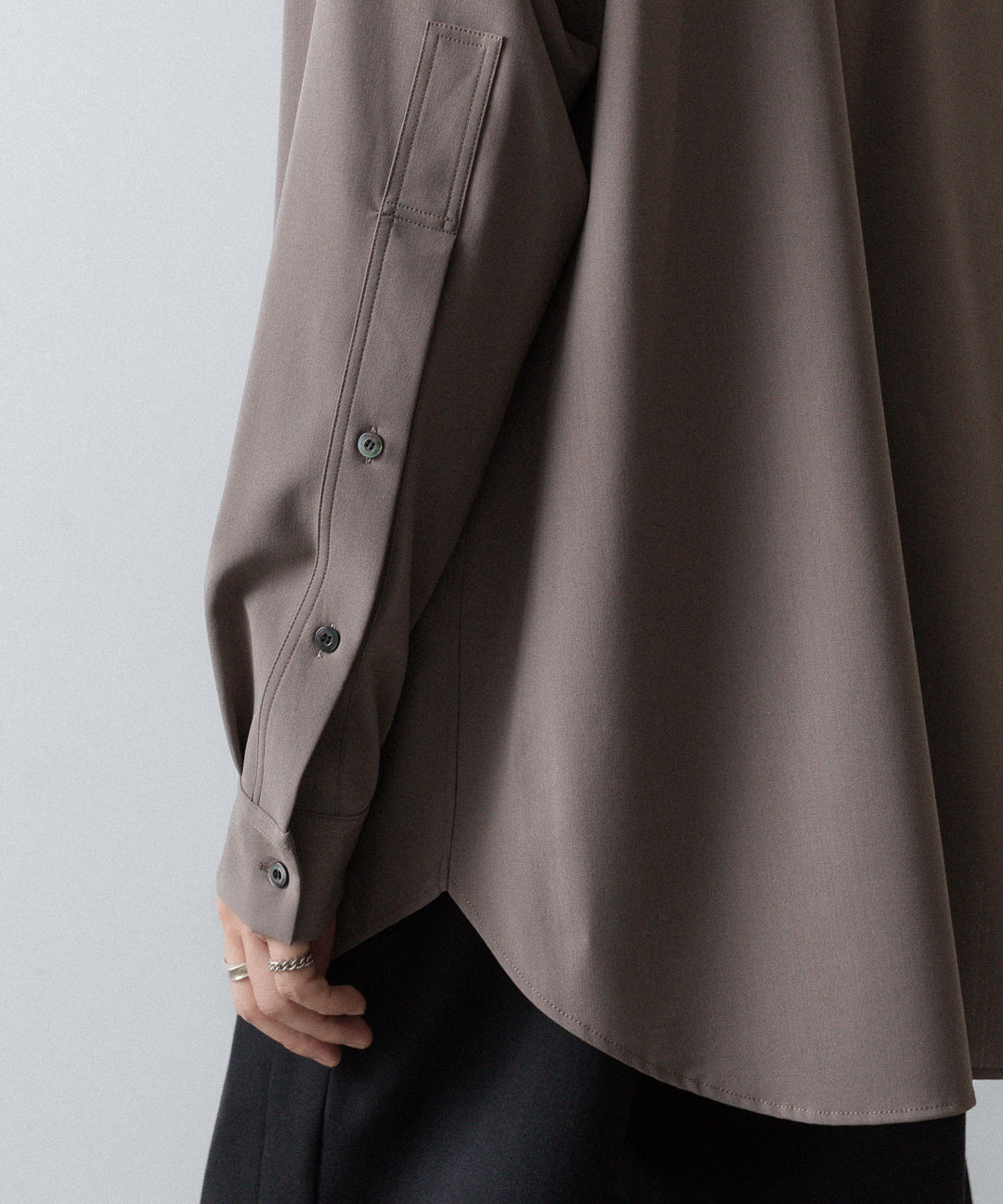UJOH - ウジョーの4 POCKETS SHIRTのTAUPE 公式通販サイトsession福岡セレクトショップ 