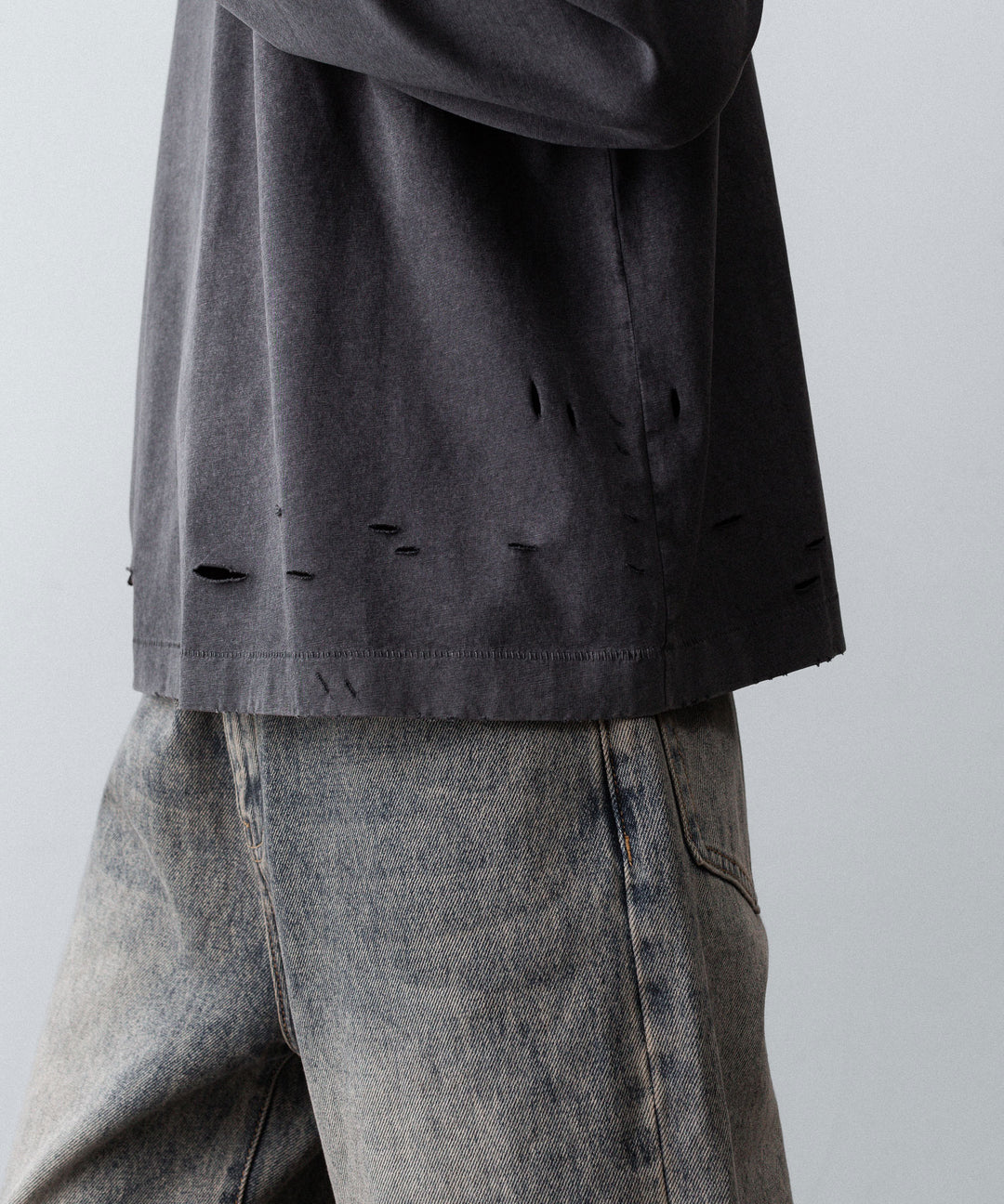 【CODA】FADED BLACK AGING DAMAGED LONG SLEEVE T-SHIRT - FADED BLACK