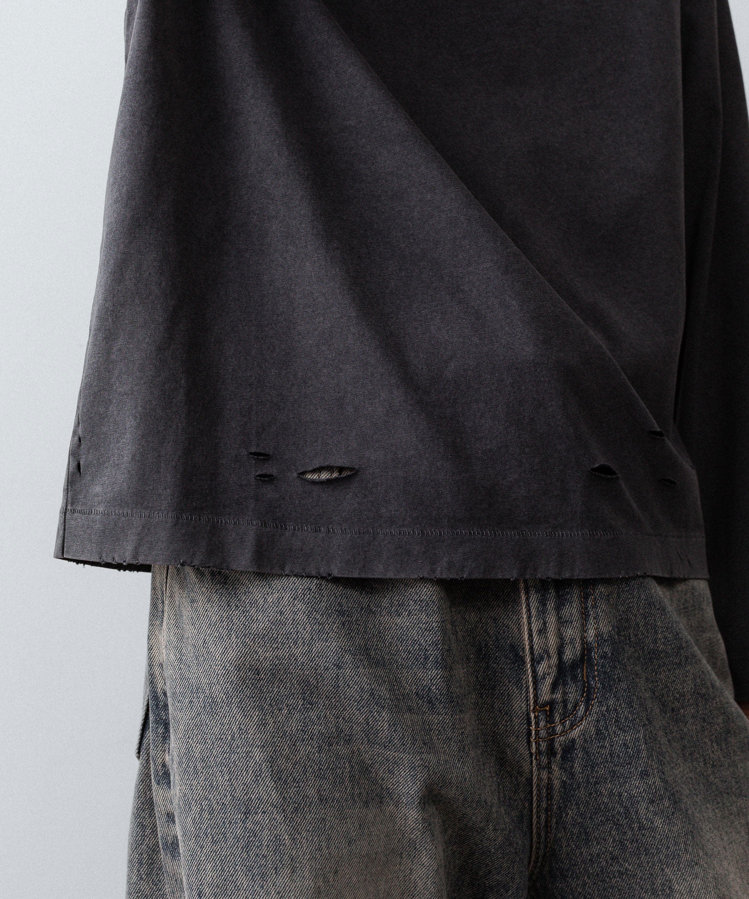 【CODA】FADED BLACK AGING DAMAGED LONG SLEEVE T-SHIRT - FADED BLACK