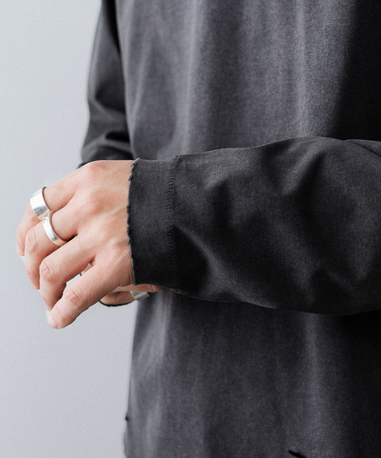 【CODA】FADED BLACK AGING DAMAGED LONG SLEEVE T-SHIRT - FADED BLACK