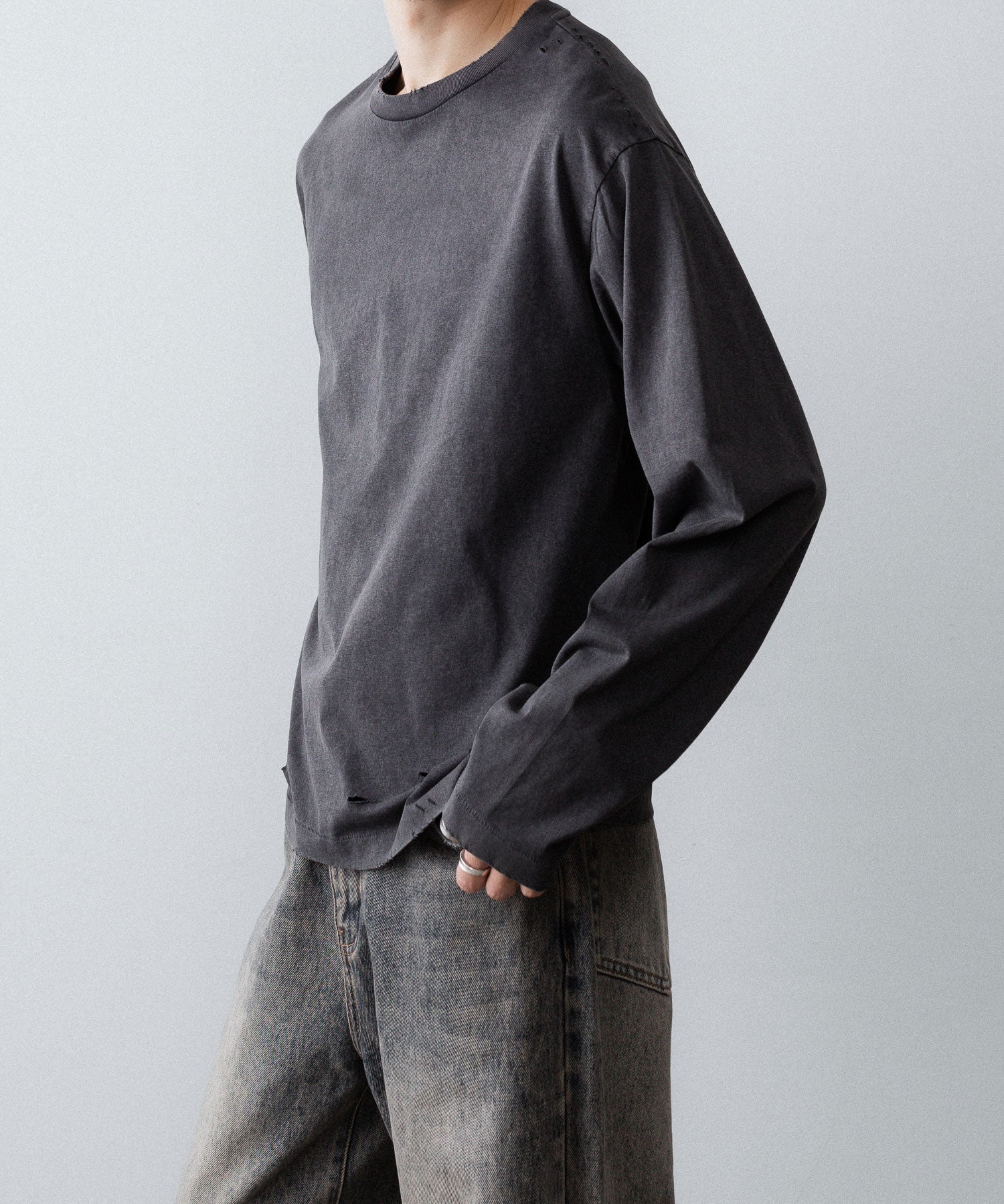 【CODA】FADED BLACK AGING DAMAGED LONG SLEEVE T-SHIRT - FADED BLACK