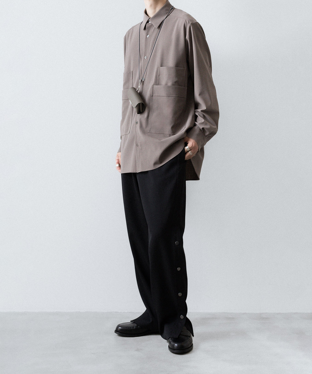 UJOH - ウジョーの4 POCKETS SHIRTのTAUPE 公式通販サイトsession福岡セレクトショップ 