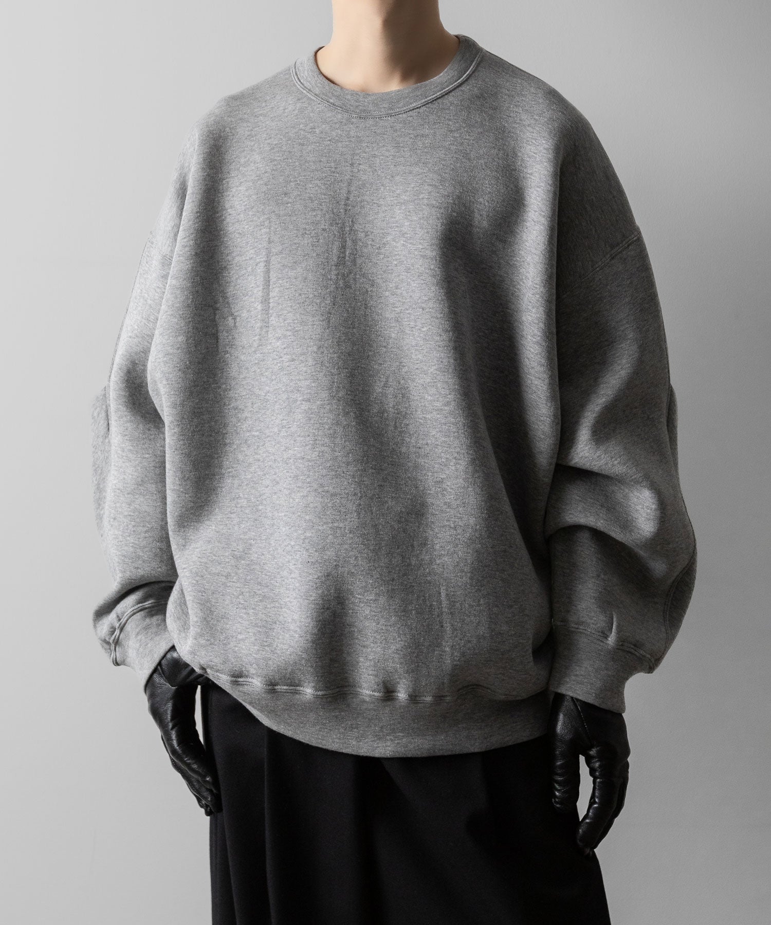 ssstein(シュタイン)のCOTTON DOUBLE KNIT TUCKED CREW NECK LS - TOP GREYの公式通販サイトsession福岡セレクトショップ