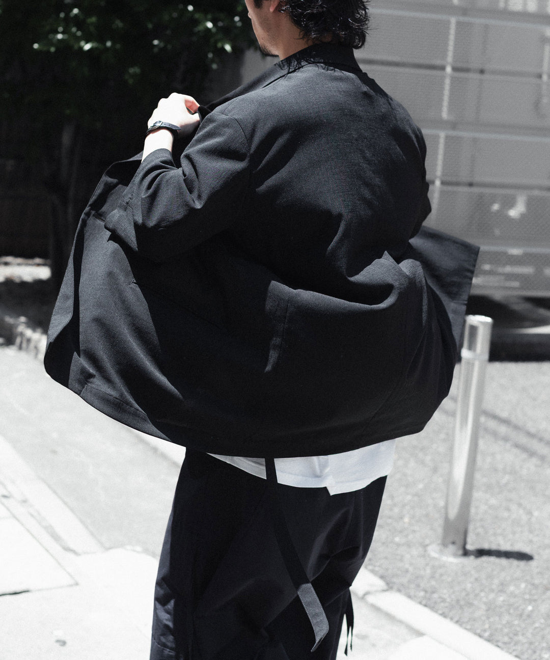 UJOH((ウジョー)の2BS TRIM BELT JKT - BLACKの公式通販サイトsession福岡セレクトショップ