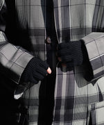画像をギャラリービューアに読み込む, INTÉRIM インテリムのWOOL SILK CASHMERE DEAD STOCK YARN FINGERLESS GLOVESのBLACK 公式通販サイトsession福岡セレクトショップ
