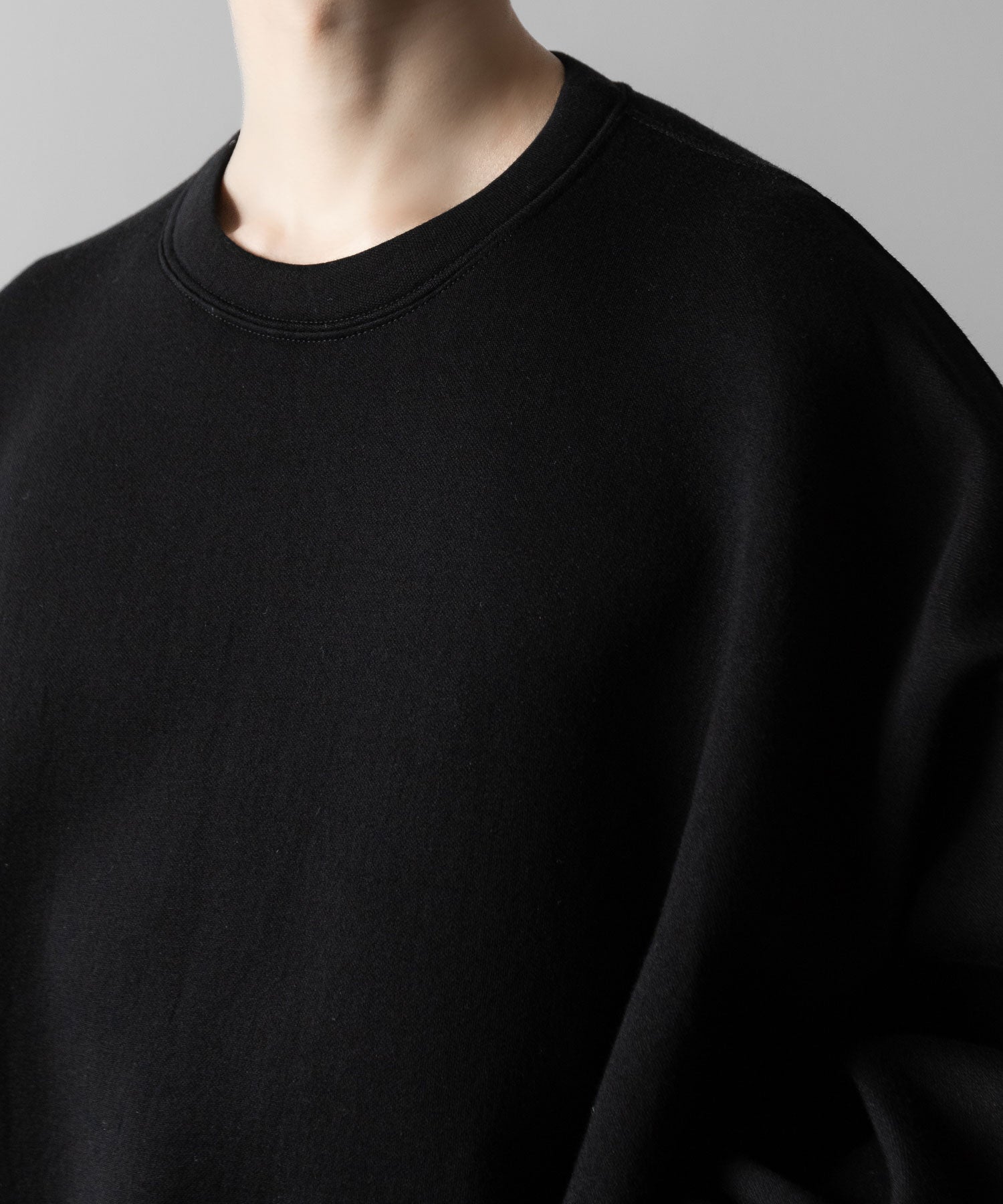 ssstein(シュタイン)のCOTTON DOUBLE KNIT TUCKED CREW NECK LS - BLACKの公式通販サイトsession福岡セレクトショップ