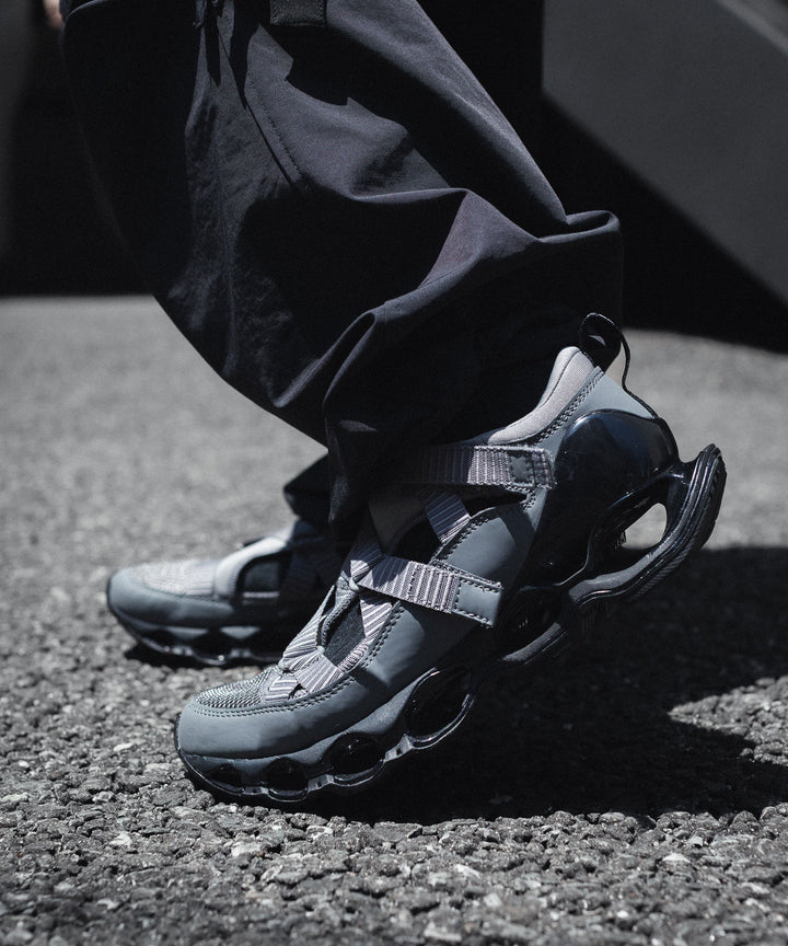 MIZUNO ミズノのWAVE PROPHECY STRAPのQUIET SHADE / BLACK 公式通販サイトsession福岡セレクトショップ