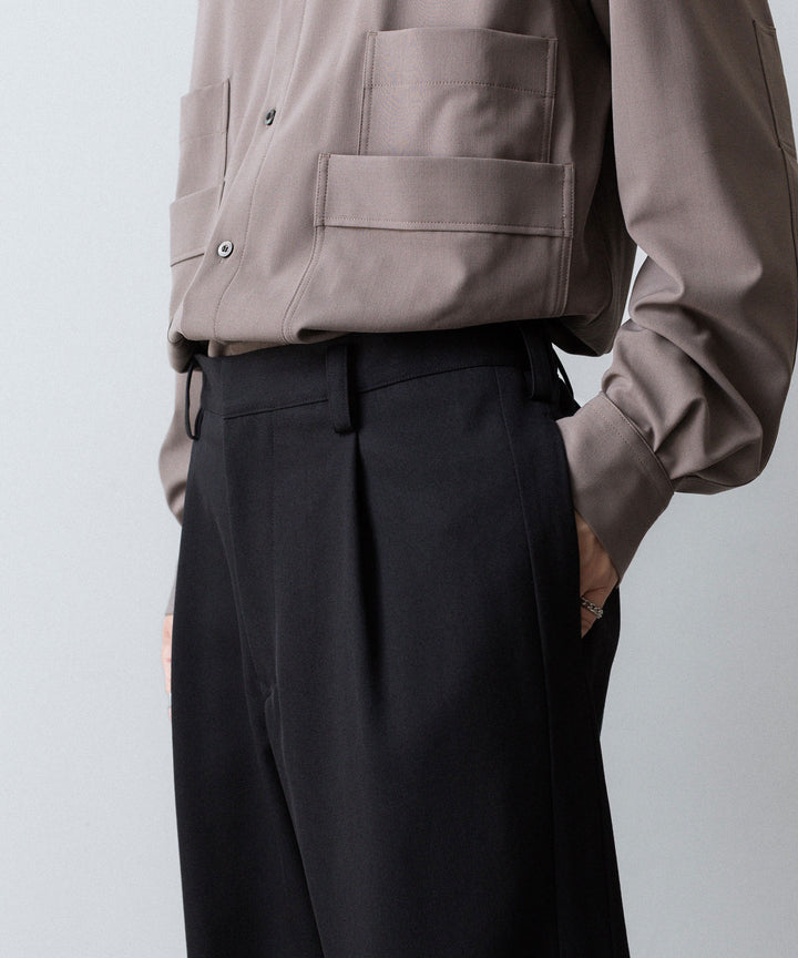 UJOH - ウジョーのBUTTON SLIT PNTのBLACK 公式通販サイトsession福岡セレクトショップ