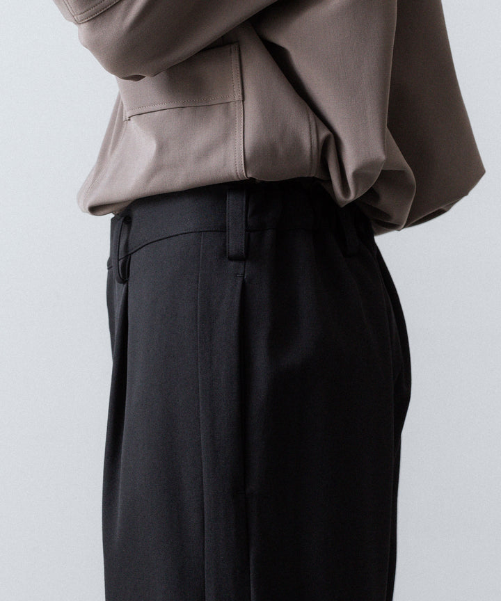 UJOH - ウジョーのBUTTON SLIT PNTのBLACK 公式通販サイトsession福岡セレクトショップ