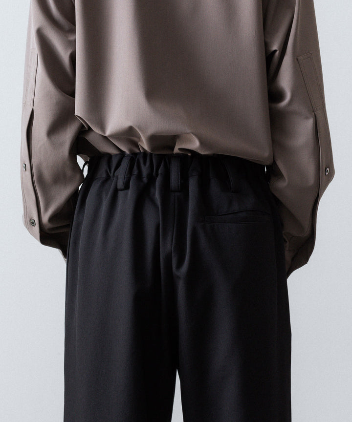 UJOH - ウジョーのBUTTON SLIT PNTのBLACK 公式通販サイトsession福岡セレクトショップ