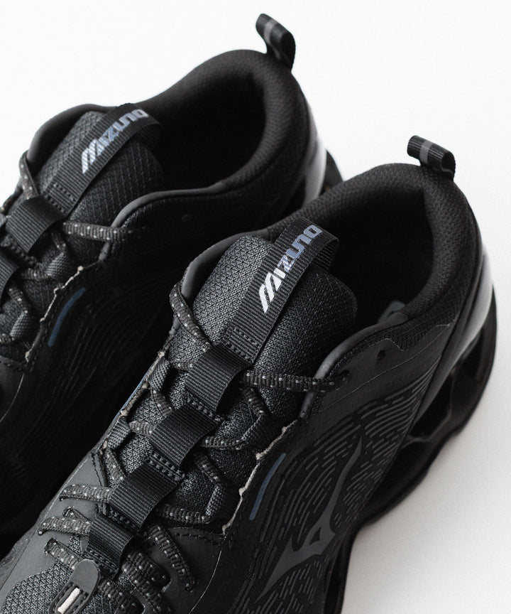 MIZUNO(ミズノ)のWAVE PROPHECY 13.2 - BLACK / BLACK / IRON GATEの公式通販サイトsession福岡セレクトショップ