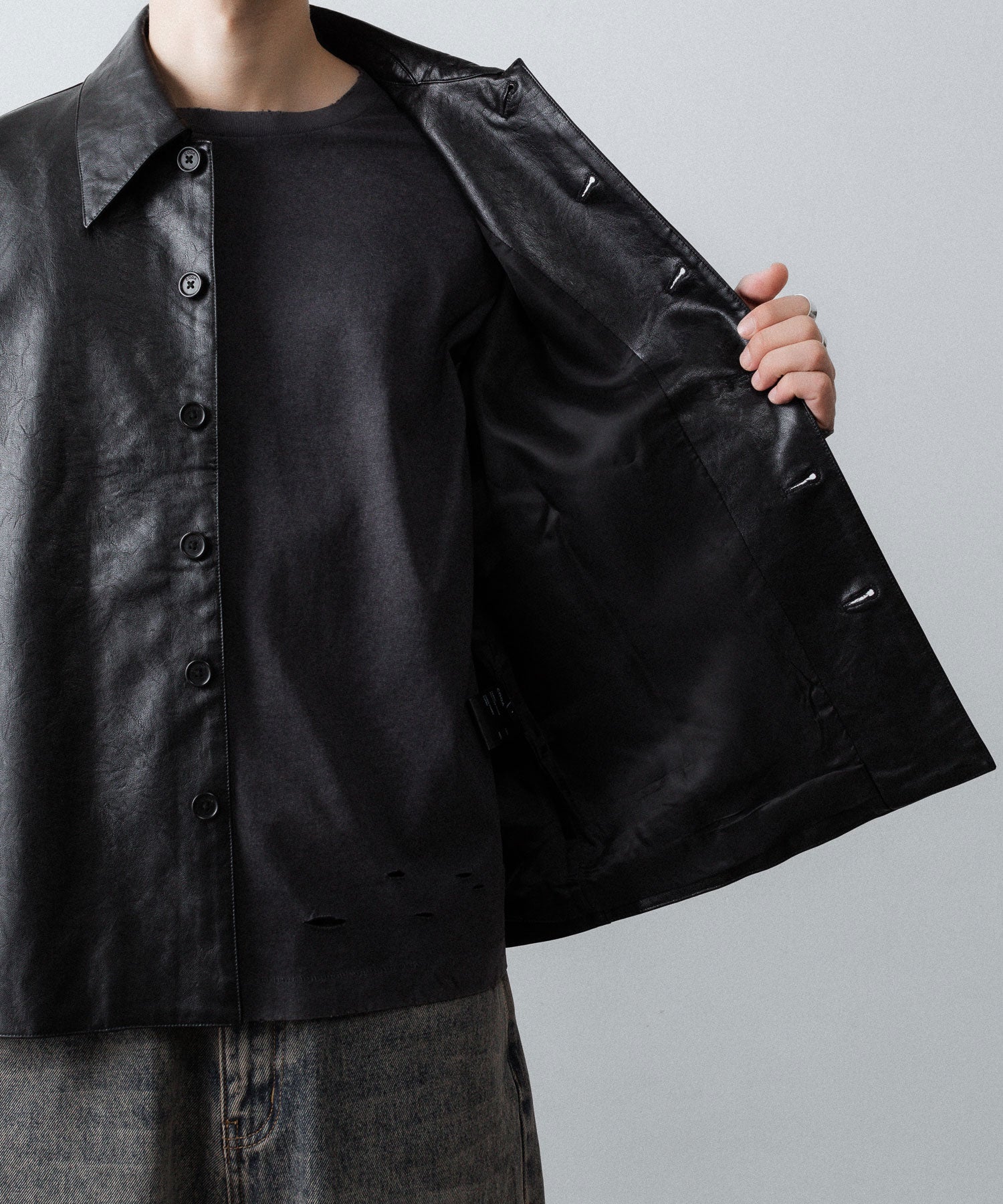 CODA コーダ BLACK SYNTHETIC LEATHER CUT OUT TIERED JACKETのBLACK 公式通販サイトsession福岡セレクトショップ