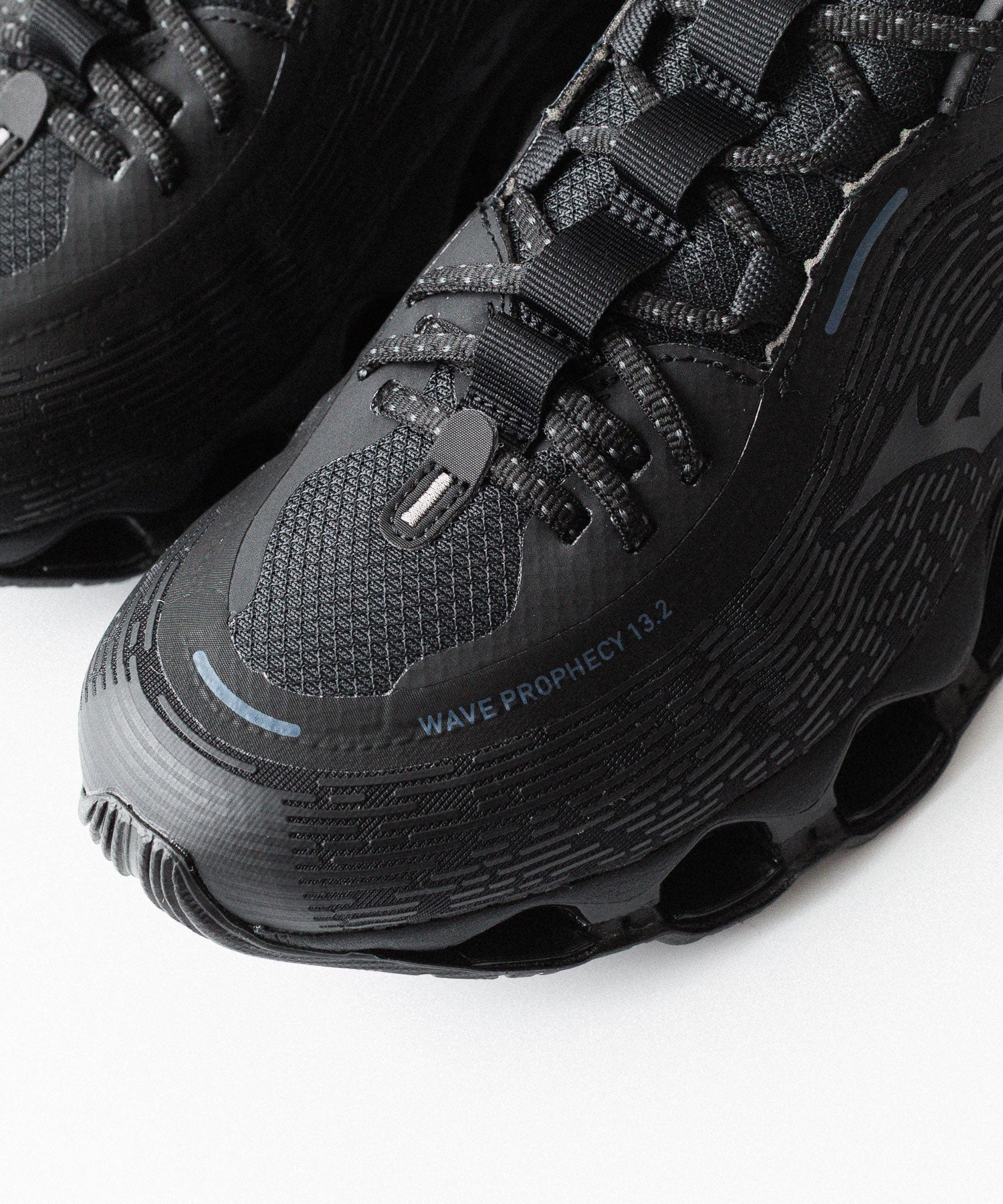 MIZUNO / ミズノ】WAVE PROPHECY 13.2 - BLACK / BLACK / IRON GATE
