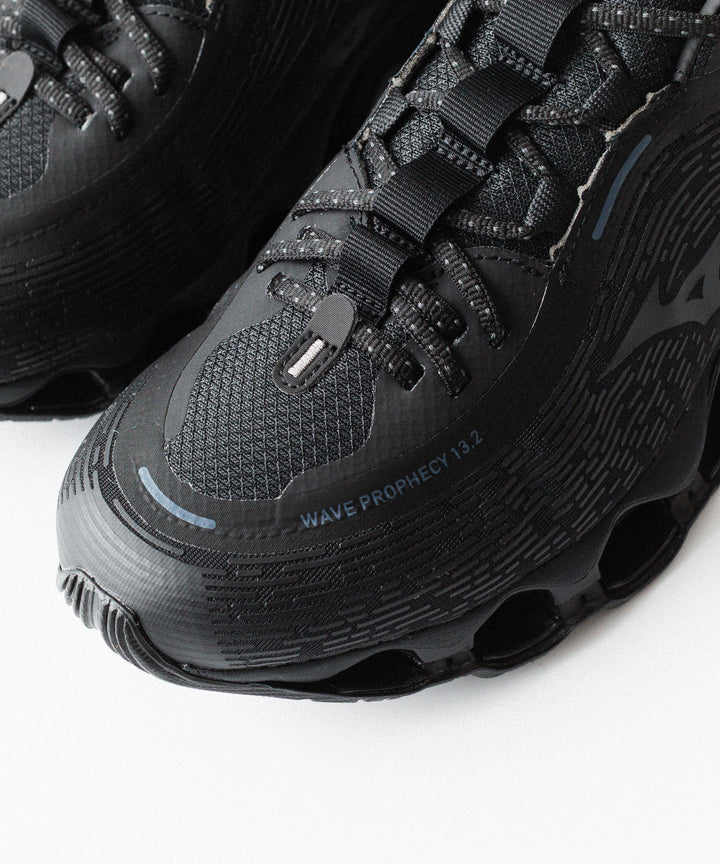 MIZUNO(ミズノ)のWAVE PROPHECY 13.2 - BLACK / BLACK / IRON GATEの公式通販サイトsession福岡セレクトショップ