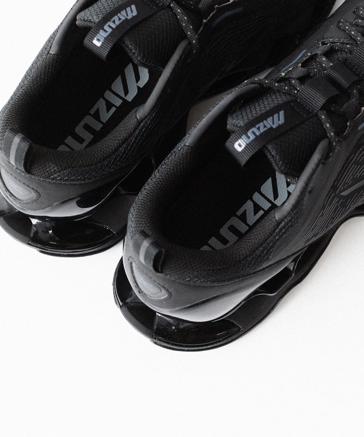 MIZUNO(ミズノ)のWAVE PROPHECY 13.2 - BLACK / BLACK / IRON GATEの公式通販サイトsession福岡セレクトショップ