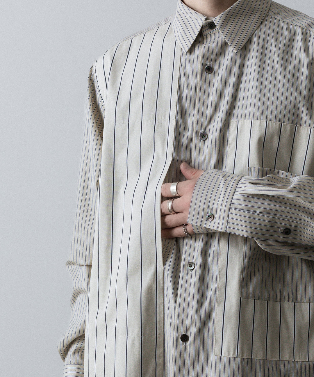UJOH - ウジョーのSWITCHING POCKET SHIRTのBEIGE 公式通販サイトsession福岡セレクトショップ