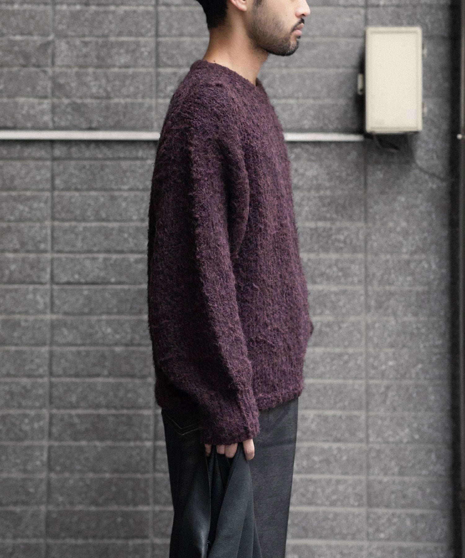【ANTHEM A】MIX FUR MOLE KNIT CREWNECK - DARK CHERRY