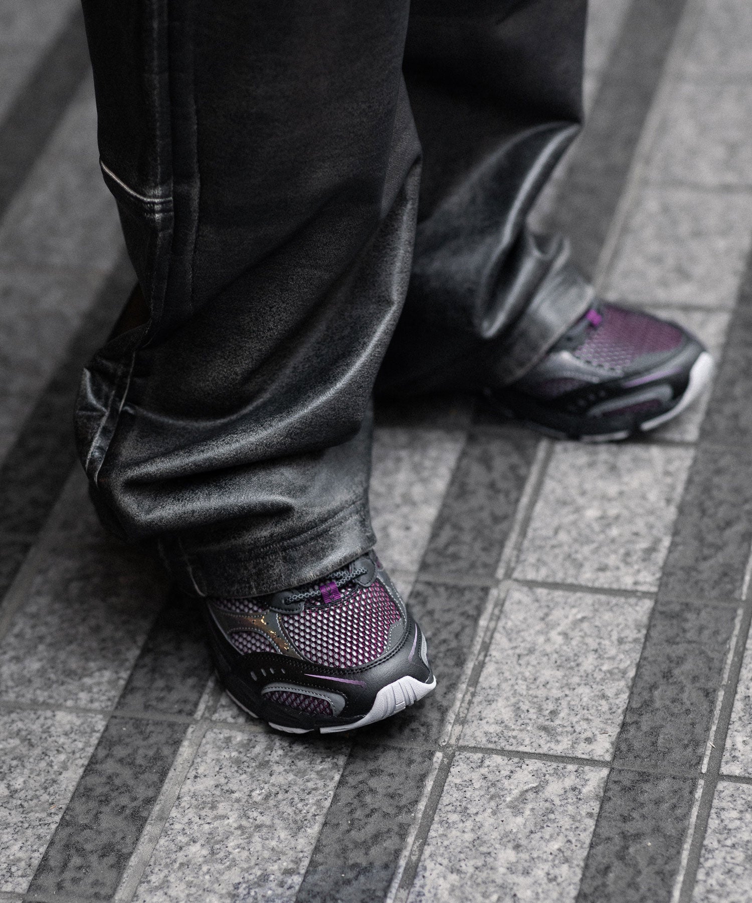 【SUBLATIONS】CRACKING COATED WIDE PANTS - WHITE BASE