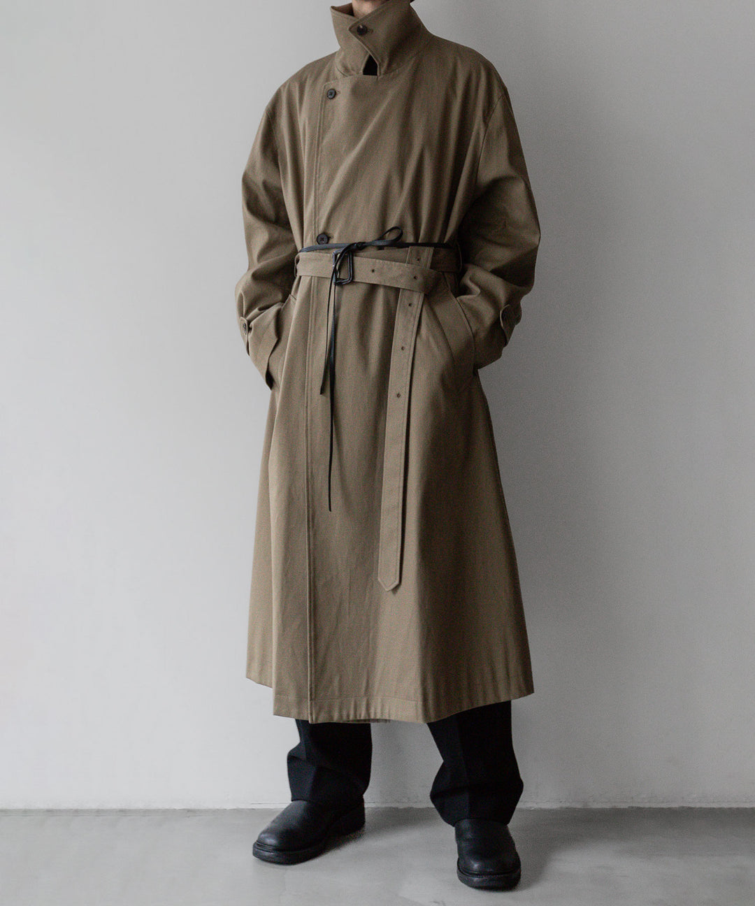 【stein】シュタインのOVERSIZED DOUBLE BREASTED COAT - DARK BEIGE 公式通販 session福岡セレクトショップ