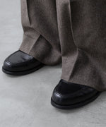 画像をギャラリービューアに読み込む, ssstein(シュタイン)のWOOL DOESKIN FLARE TROUSERS - TAUPEの公式通販サイトsession福岡セレクトショップ
