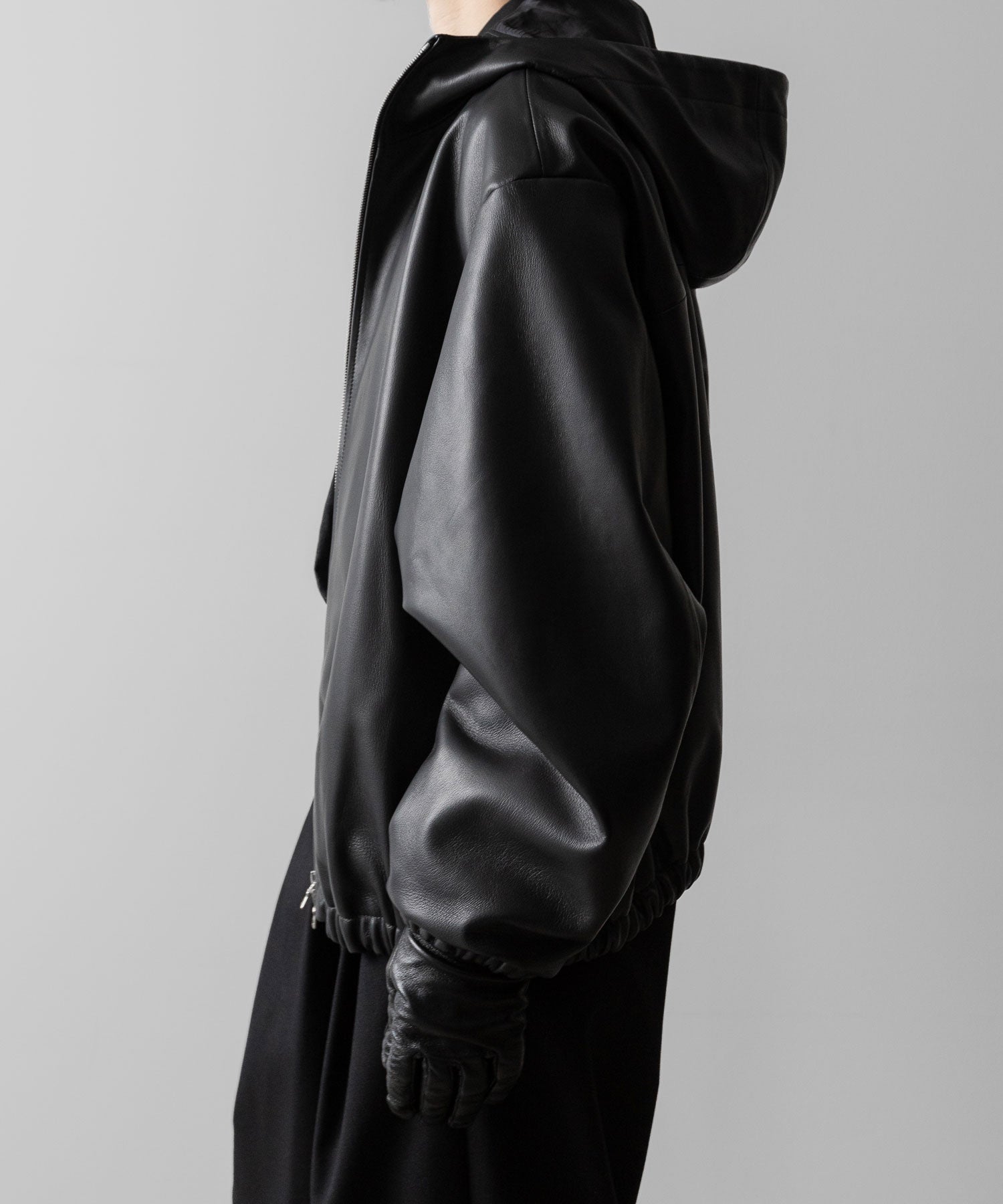 ssstein(シュタイン)のLEATHER HOODED SHORT JACKET - DARK CHARCOALの公式通販サイトsession福岡セレクトショップ
