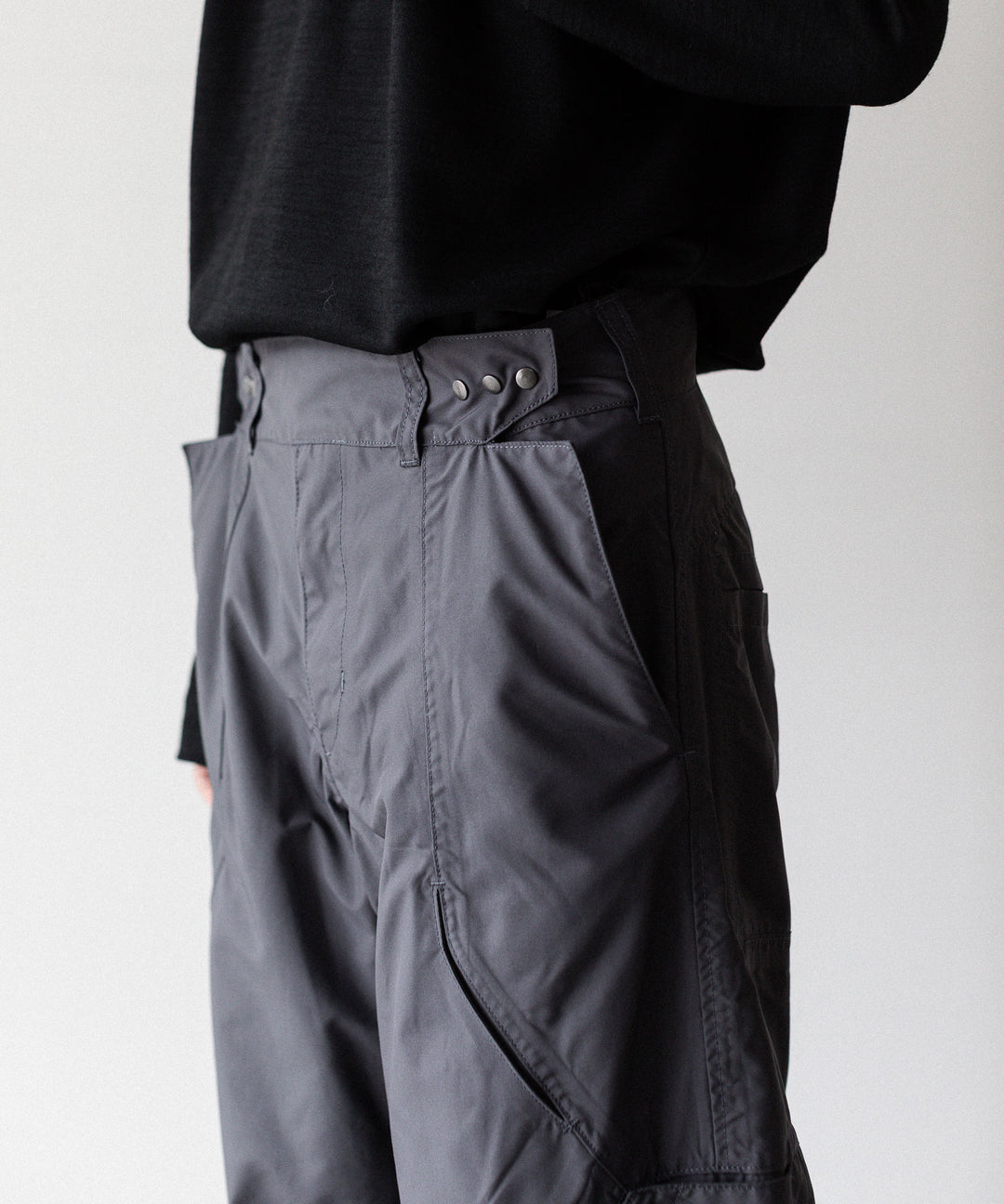 OPPOSE DUALITY-オポーズデュアリティの8 POCKET PANEL WIDE SHELL TRSのGRAY