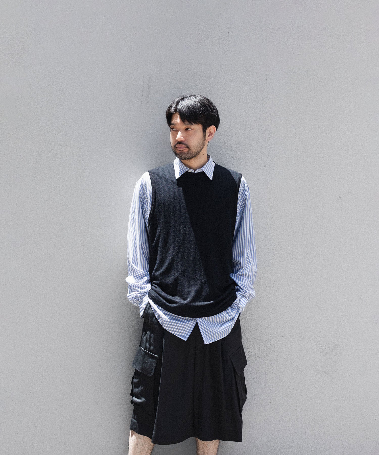 KANEMASA PHIL.】46G STRIPE MODEST SHIRT - SAX BLACK | 公式通販