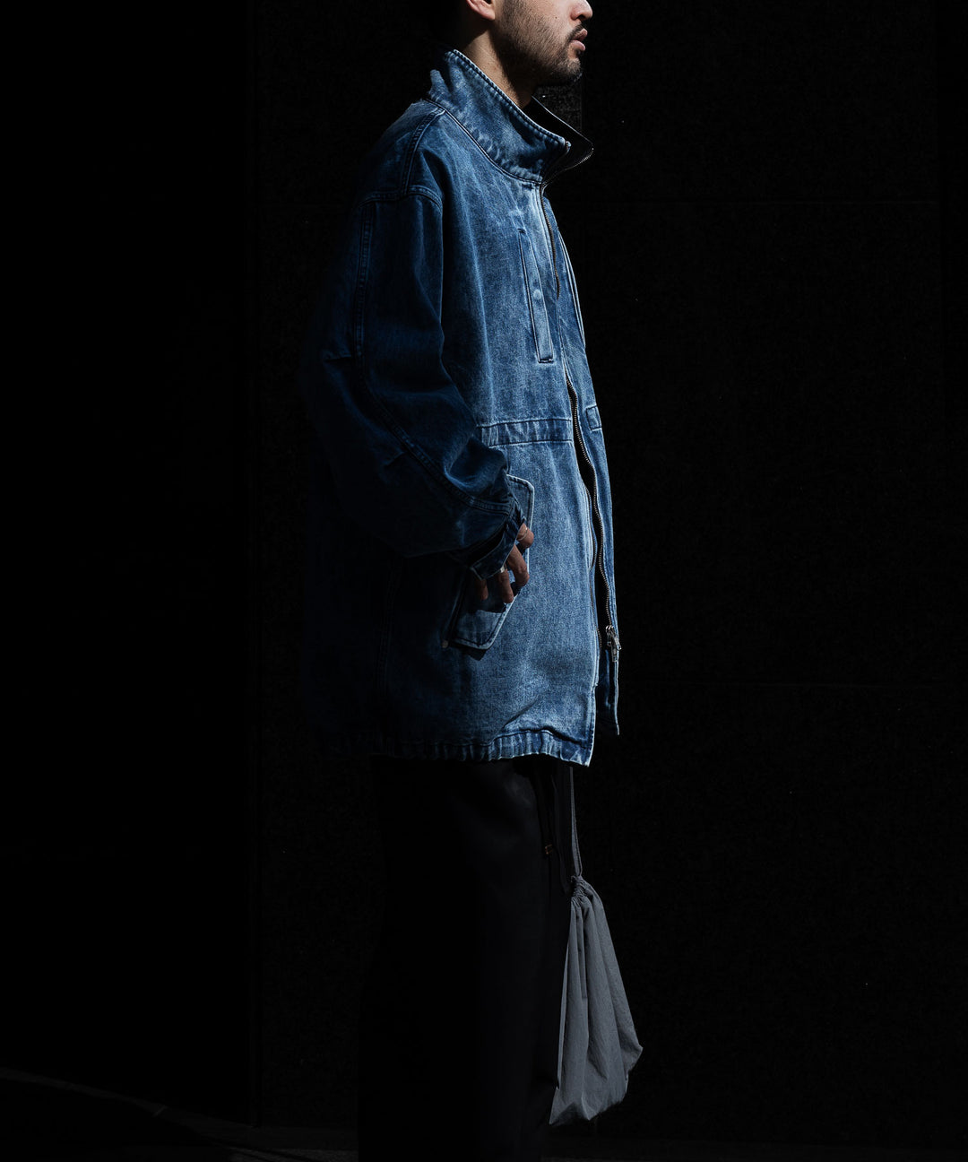 stein(シュタイン)の24SSコレクションCHEMICAL BLEACHED DENIM MODS COATのINDIGO
