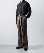 画像をギャラリービューアに読み込む, ssstein(シュタイン)のWOOL DOESKIN FLARE TROUSERS - TAUPEの公式通販サイトsession福岡セレクトショップ
