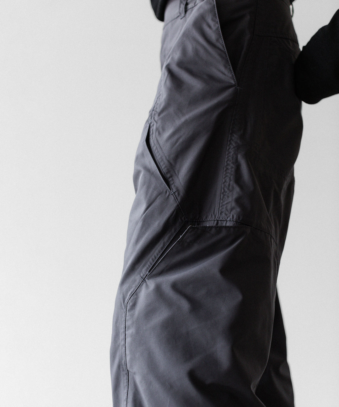 OPPOSE DUALITY-オポーズデュアリティの8 POCKET PANEL WIDE SHELL TRSのGRAY
