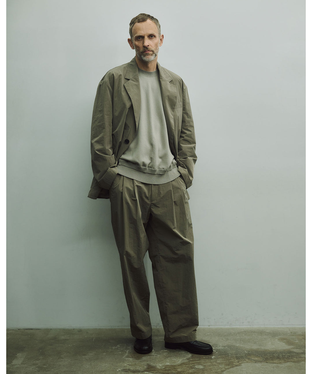 ssstein(シュタイン)のWINDPROOF NYLON WIDE EASY TROUSERS - TAUPEの公式通販サイトsession福岡セレクトショップ