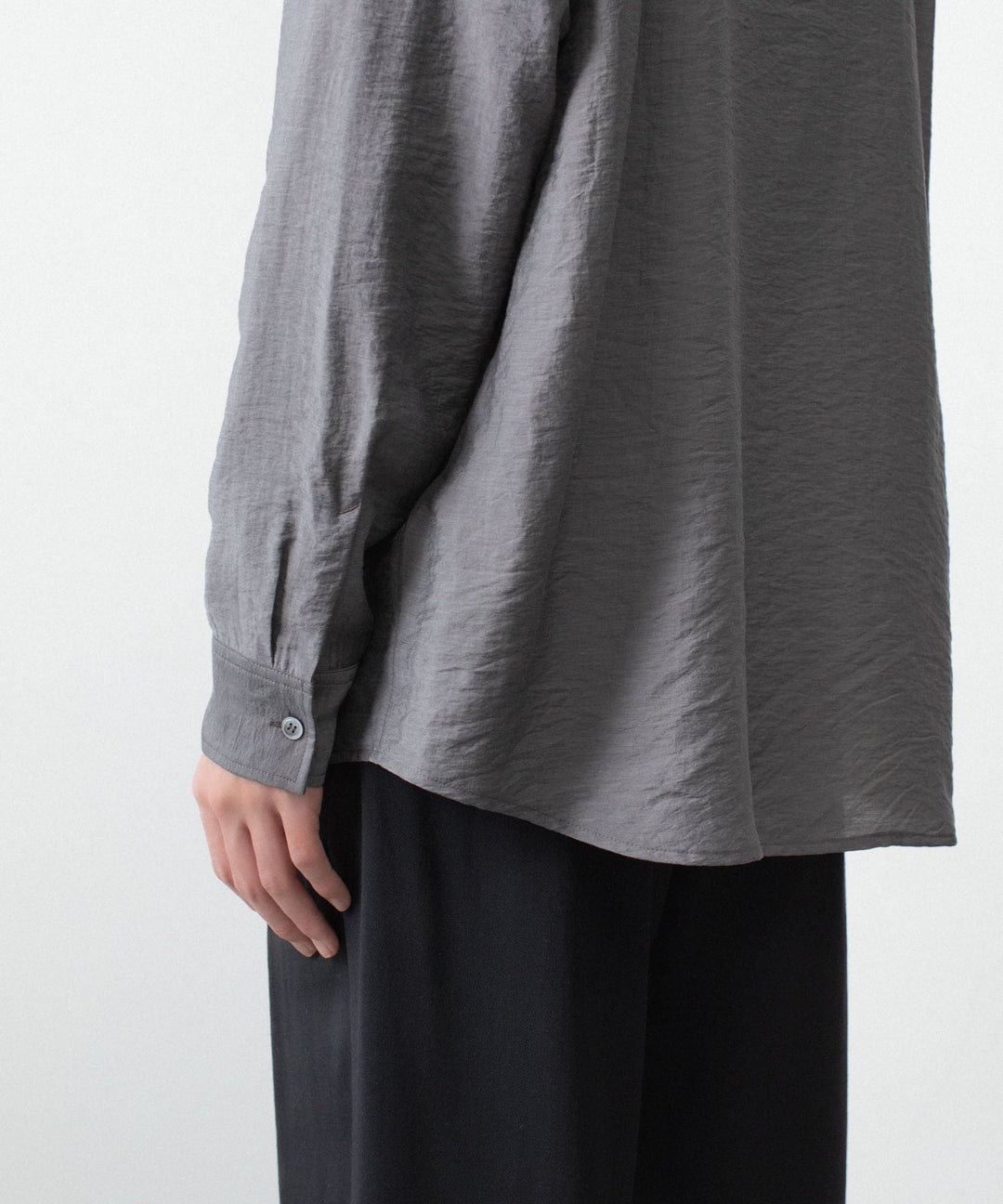 ATTACHMENT アタッチメントのLY/SI LAWN PATCH POCKET OPEN COLLAR L/S SHIRT - D.GRAYの公式通販サイトsession福岡セレクトショップ