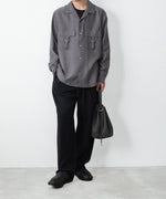 画像をギャラリービューアに読み込む, ATTACHMENT アタッチメントのLY/SI LAWN PATCH POCKET OPEN COLLAR L/S SHIRT - D.GRAYの公式通販サイトsession福岡セレクトショップ
