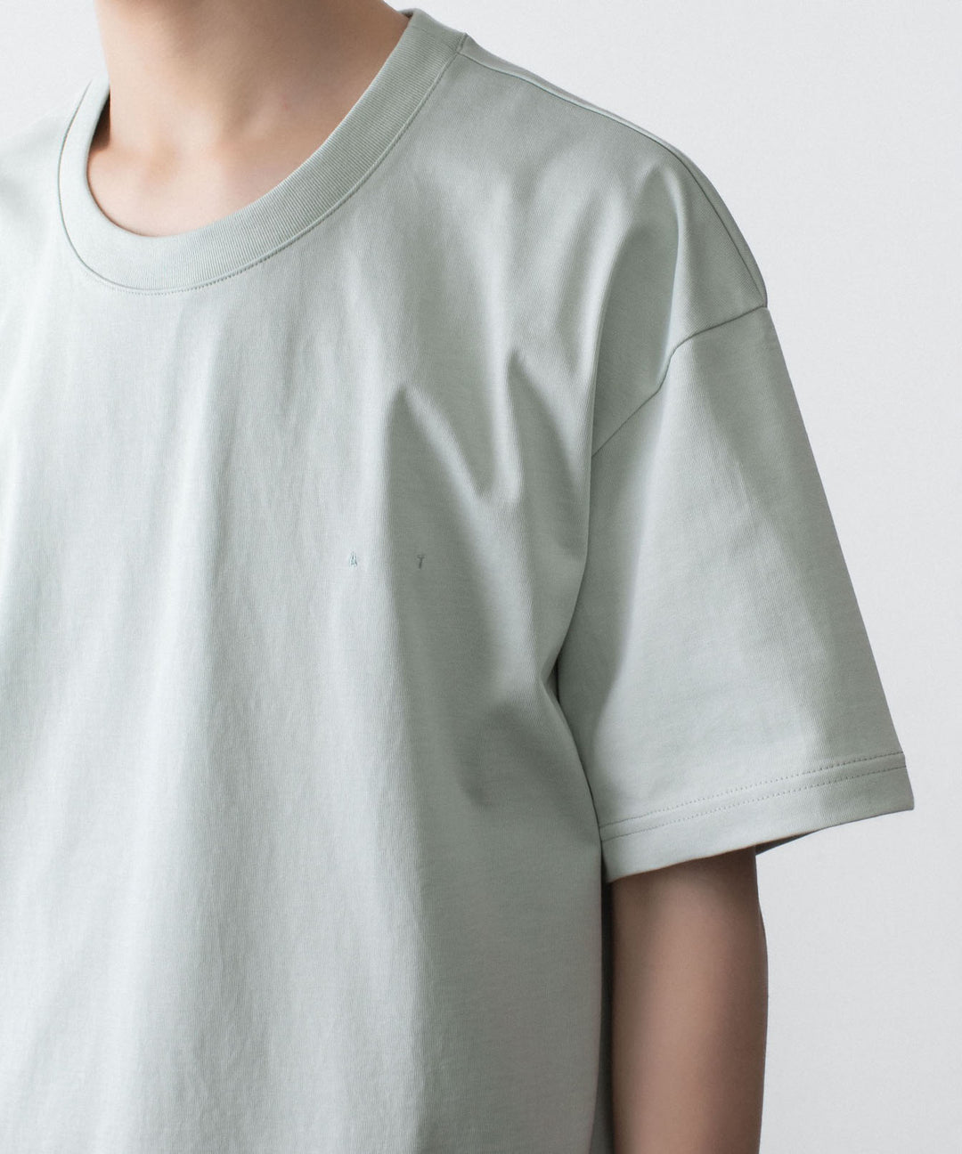 ATTACHMENT アタッチメントの30//2 SUVIN JERSEY EMBROIDERY TEE - L.GREENの公式通販サイトsession福岡セレクトショップ